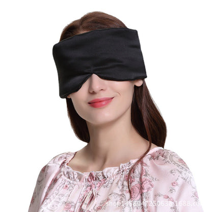 Silk sleeping mask from Lumenuv - in mulberry silk